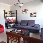 Feel Home Tirana Apartment